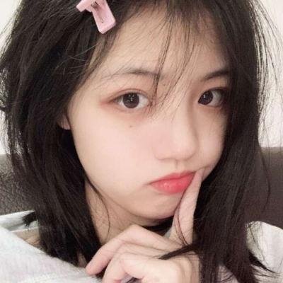 攀岩女孩儿